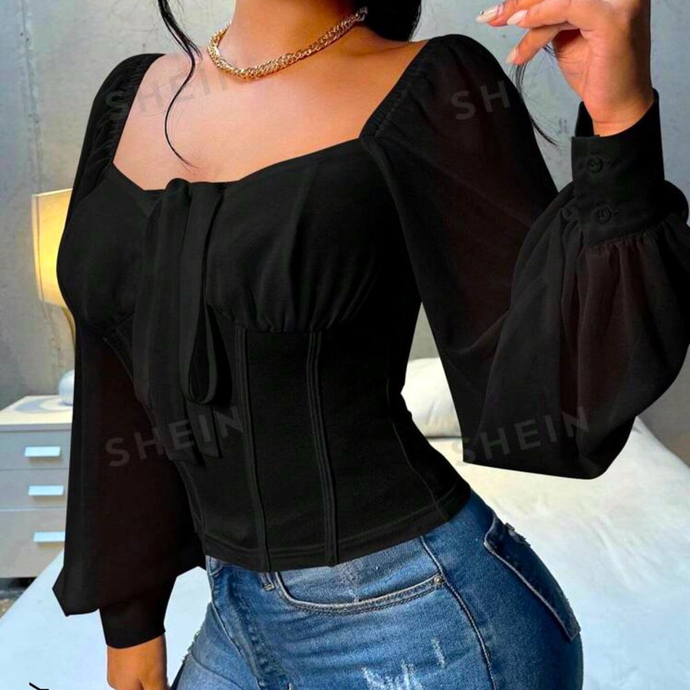 Black top 🖤